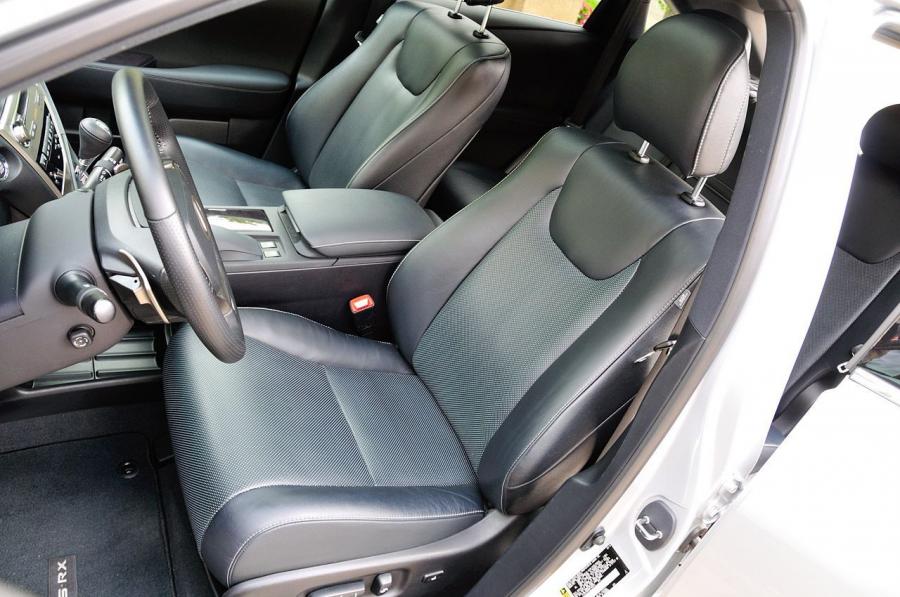  Lexus RX350 F-Sport 2013 года  (фото 26 из 94)